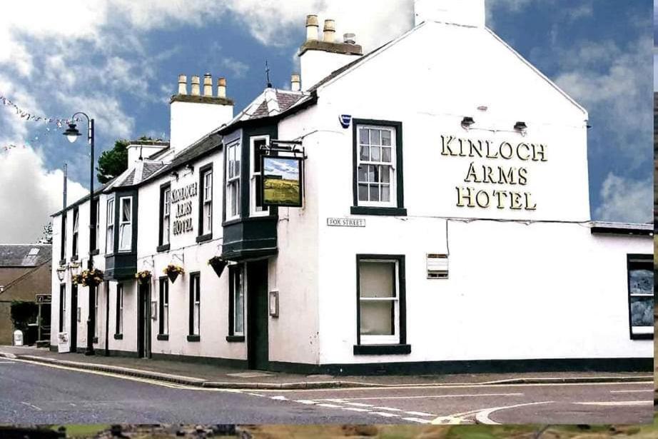 Kinloch Arms 2*